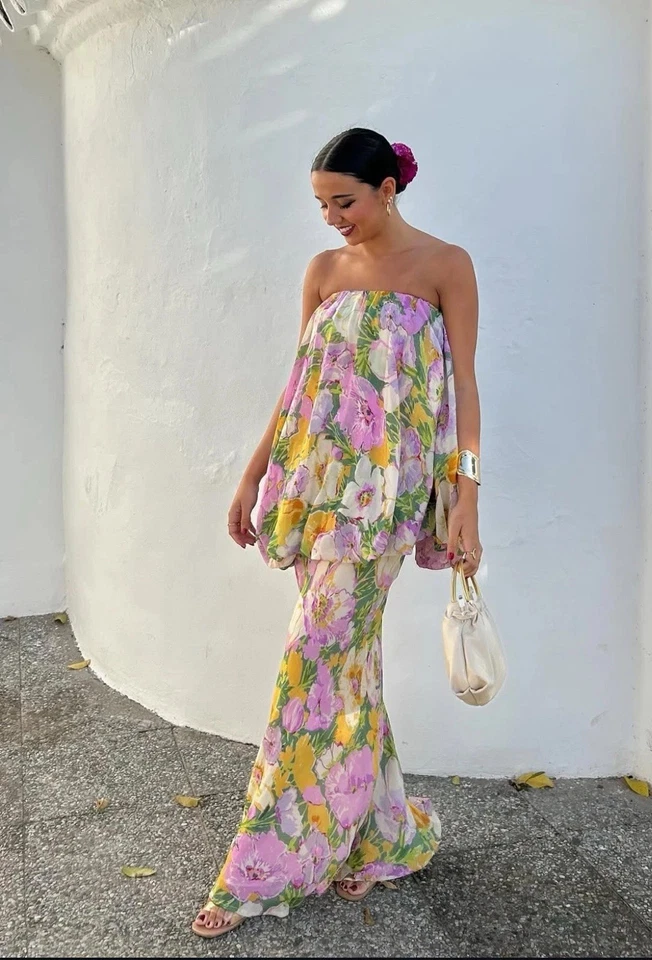 Zara 2025 Blumenmuster Kleid Limitierte Auflage XS Ref 3096/152/500 UVP £79.99 - Bild 1 von 4