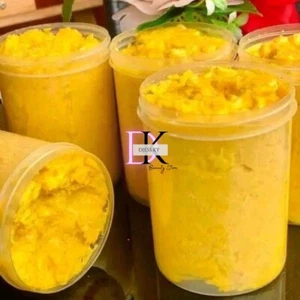 MISS BANANAS MOLATO SAVON EXTRA ÉCLAIRCISSANT 550 G Fruity White