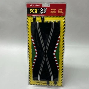 SCX Criss-Cross Track 1:32 Scale Slot Car Track 1pk (2 pieces) SCX 84080 - NEW - Picture 1 of 3