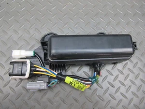 🥇10-15 LEXUS IS350 IS250 CONVERTIBLE REAR TRUNK RELAY FUSE JUNCTION BOX OEM - Imagen 1 de 12