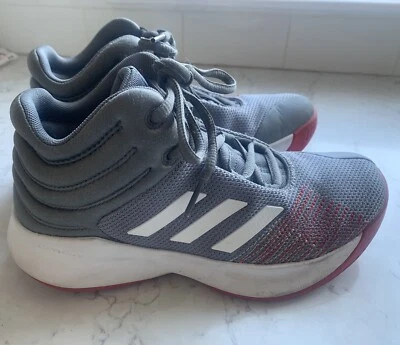 Boys Gray High-top ADIDAS Sneakers Red Stripes Size 4Y Excellent Condition - Image 1 of 4