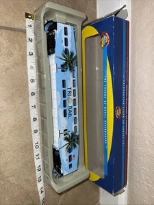 Athearn Spur HO 25518 "TRIRAIL" Bombardier Steuerwagen #506 - Bild 1 von 8