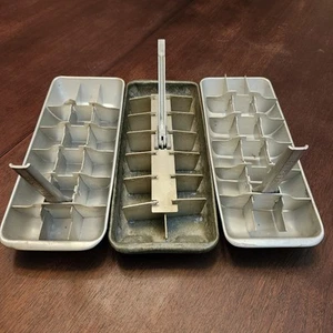 Lot of 3 Vintage Aluminum Ice Trays Pull Handle Release 2 Unbranded 1 Coldspot - Picture 1 of 15