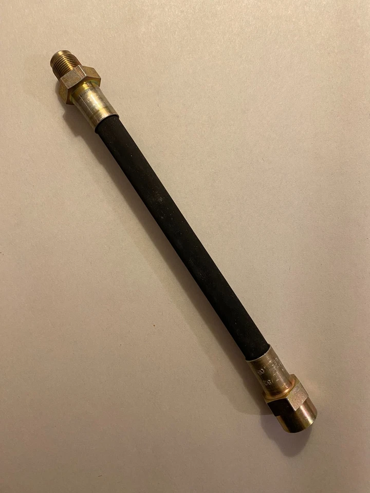 000 295 03 35 Mercedes-Benz New Clutch Hydraulic Hose - Image 1 of 1