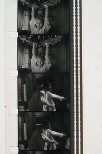 A FEMALE TOM JONES TRAILER 16MM FILM MOVIE ROLLED NO REEL D111 - Picture 1 of 5