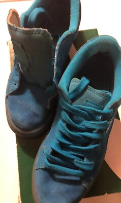 Puma Gamuza Iced Fluo Jr Talla 5.5 Azul Atómico  Foto 1 de 4