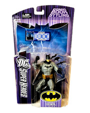 DC Super Heroes BATMAN 6" Figure with Diorama S3 Select Sculpt Series 2007 NEW
