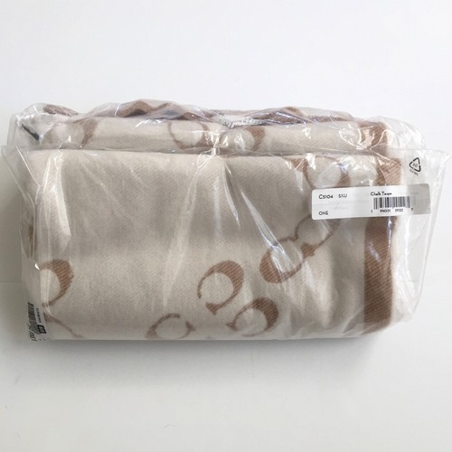 Poncho firmato Coach lana e poliammide 50 pollici x 50 pollici C5104 gesso tortora