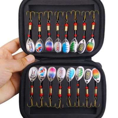 Verschiedene Metall Spinnerköder Set mit 16 Ködern und Tragetasche für Angler - Bild 1 von 4