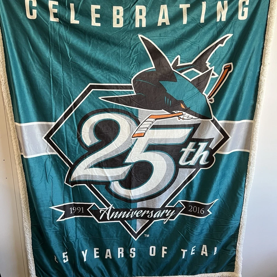 Manta de tiro de tiburones San Jose 2015 NHL edición limitada 25 aniversario - 10S614 Foto 1 de 4