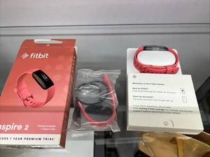Fitbit Inspire 2 Fitnesstracker + Herzfrequenz Desert Rose (FB418BKCR) Open Box - Bild 1 von 10
