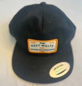 Vintage Truckermütze "The Next Waltz" Austin Texas schwarz Klassiker Snapback Musik - Bild 1 von 4