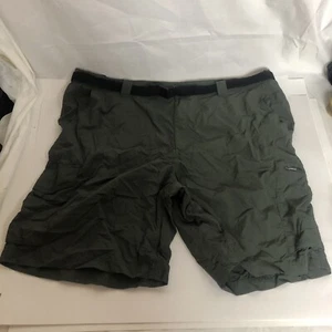 Columbia Size 44 Omni-Shade Shorts Outdoor Hiking 10 Inseam - Picture 1 of 3