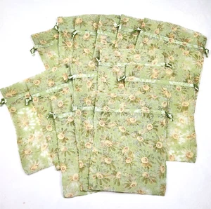 x14 Bolsas de Organza con Cordón 3"x4 Verde Salvia con Margaritas Floral Bolsa de Regalo Bolsa - Imagen 1 de 6