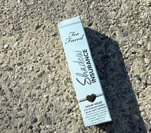 Too Faced Shadow Insurance 24-Hour Eyeshadow Primer, Full Size 0.2oz /6ml   NEW - Picture 1 of 1