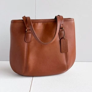 Vintage Coach Medium Framed Pouch 9996 British Tan Handbag Glovetanned Leather - Picture 1 of 20