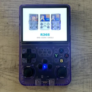 Consola de juegos retro emulador portátil R36S 64 GB con 15.000+ juegos - PÚRPURA - Imagen 1 de 7