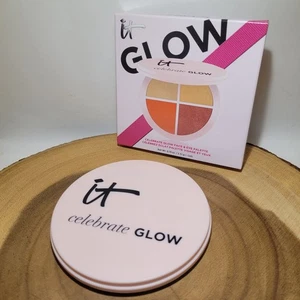 it Cosmetics CELEBRATE Glow Face & Eye Palette Blush & Highlighter (4 Shades) - Picture 1 of 8