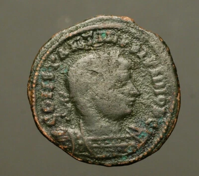 R36-24 Constantine II as Caesar, 316-337AD  Æ Follis  Standards between soldiers - Image 1 of 2