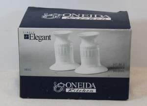 Vintage Oneida ARIEL Pattern White Pair Candle Taper Holders 4 1/4" - Picture 1 of 4