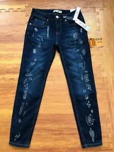 K's more Woman Juniors Dark Wash Graffiti Blue Denim Jeans Pockets Size 5❄️N3 - Picture 1 of 12