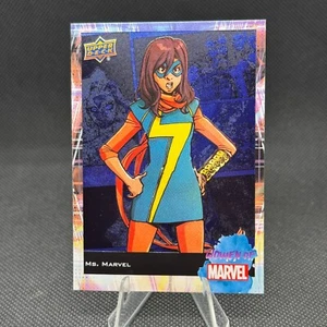 MS. MARVEL 2024 Cubierta Superior Mujeres de Marvel LUZ AZUL FX #10 - Imagen 1 de 2