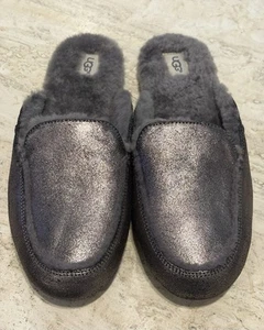 NEW UGG Slippers Womens US 10 Lane Silver Metallic Sheepskin Mules Loafers Suede - Picture 1 of 7