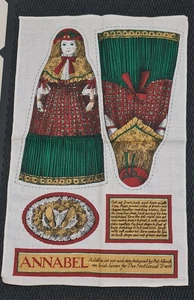 Toalla de té vintage Pat Albeck 'Annabel' muñeca cortada y cosida National Trust sin usar - Imagen 1 de 8