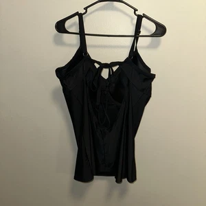 Camiseta de natación inteligente y sexy para mujer 42DD negra tankini bordada flyaway - Imagen 1 de 7