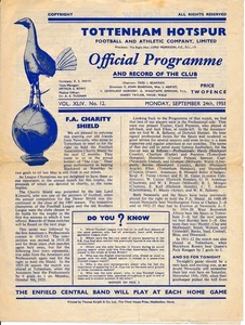 FA CHARITY SHIELD 1951 Tottenham v Newcastle United - 2 cm tear - Picture 1 of 1