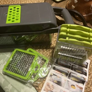14-In-1 Vegetable Fruit Chopper Cutter Food Onion Veggie Dicer Slicer Kitchen - Picture 1 of 7