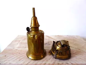 Vintage French Brass Pigeon Oil Lamp, Paris 1885 with Scovill Lamp Burner - Picture 1 of 10