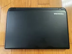 Toshiba Satellite Laptop C55-B5161 4GB HD 500GB HDD Windows 8.1 READ FOR PARTS - Picture 1 of 4