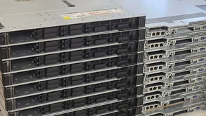Dell R450 2x Xeon Silver 4310 2.1GHz 256GB RAM 8SFF Bay H345 RAID 2Year Warranty - Bild 1 von 8