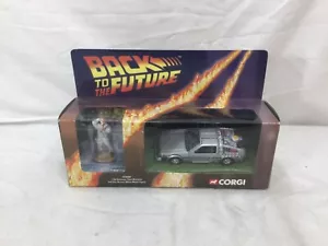 2001 Corgi Back to the Future Delorean Car & Doc Brown Figure Diecast Set Boxed - Picture 1 of 4