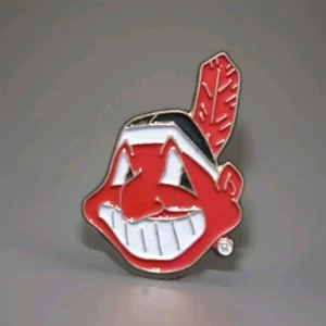 Vintage Cleveland Indians Baseball Lapel Pin  Logo  - Picture 1 of 3