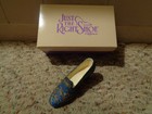 JUST THE RIGHT SHOE - BY RAINE WILLITTS - THE EMPRESS - #25012 -  SWEET SHOE!!!