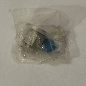 Ideal Vacuum P101340 Adapter KF-25 to 8 VCR Female, ISO-KF Flange Size NW-25 - Picture 1 of 2