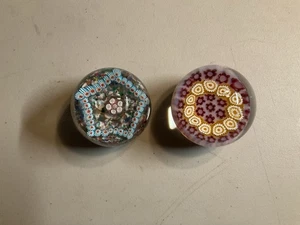 (2) Lot Art Glass Millefiori Paperweights - Vintage VTG - Picture 1 of 8