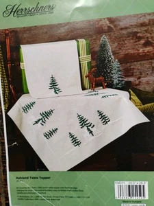 Hungarian Ashland Stamped Table Topper Christmas Kit 26" Square, Hemmed - Picture 1 of 4