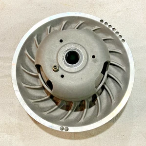 2013 Polaris IQ LXT 550 Secondary Driven Clutch OEM 1322842 / 1322827 - Bild 1 von 8