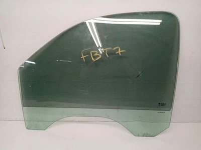 Cristal puerta delantera izquierda GMC Sierra 1500 12040152 2007 Foto 1 de 4