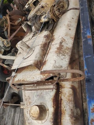 Cortacésped rotativo Gravely Walk Behind Tractor 50" Foto 1 de 4