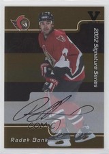 2001-02 ITG Be A Player Signature Series Gold Vault Black Radek Bonk #164 Auto