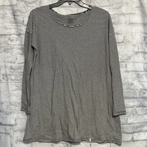 Volcom Lived In Tshirt Womens XS Black White Striped Long Sleeve - Picture 1 of 11