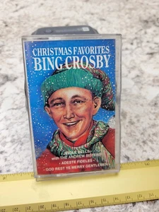 Bing Crosby Christmas Favorites Cassette 1990 MCA Special Products - Picture 1 of 2