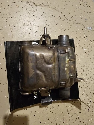 Convertidor catalítico Triumph Bonneville Bobber Foto 1 de 4