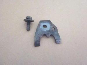 MOPAR DISTRIBUTOR HOLD DOWN BRACKET  273 318 340 360 - Bild 1 von 1