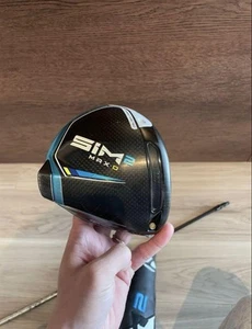 TaylorMade SIM2MAX D 10.5 Driver Head Only and Head Cover - Picture 1 of 5