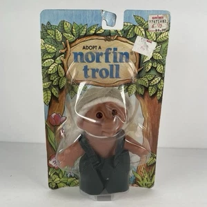 Adopt A Norfin Troll - Muñeca Dama Años 80 Pelo Blanco Conjunto 5" Pescador Nuevo de Colección - Imagen 1 de 7